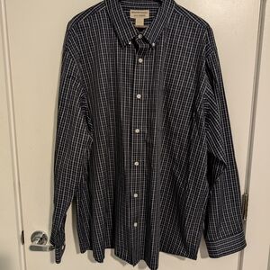 Duluth Trading Co Men's Navy and White Plaid Shirt